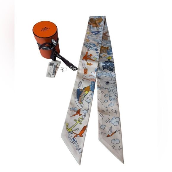 Hermes Silk Sur Mon Nuage Twilly - Picture 2 of 7